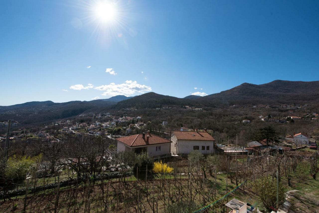 Lola Apartment Veprinac Zewnętrze zdjęcie