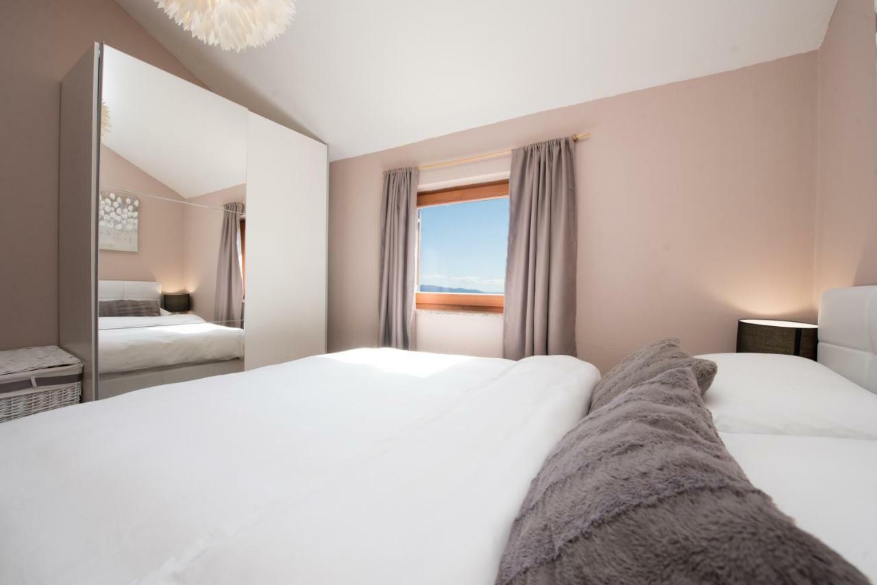 Lola Apartment Veprinac Zewnętrze zdjęcie